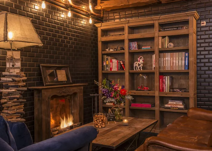 Max Brown Canal District, Part Of Sircle Collection Ámsterdam