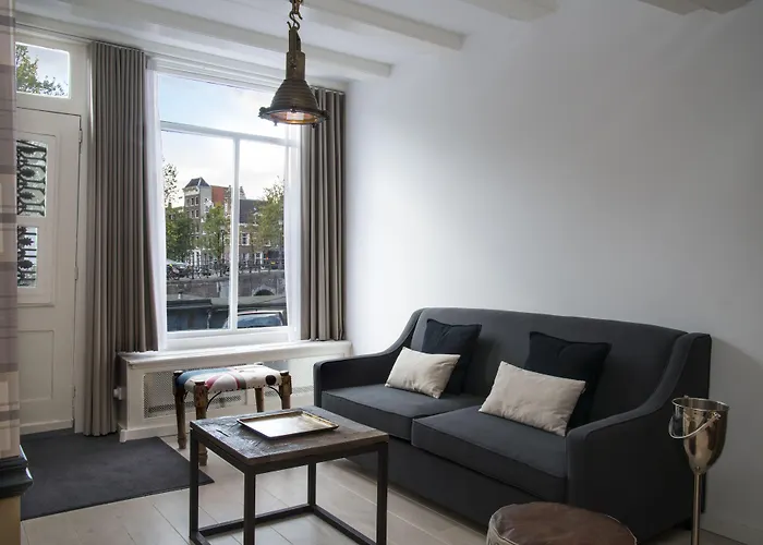 Hotel Max Brown Canal District, Part Of Sircle Collection 3*