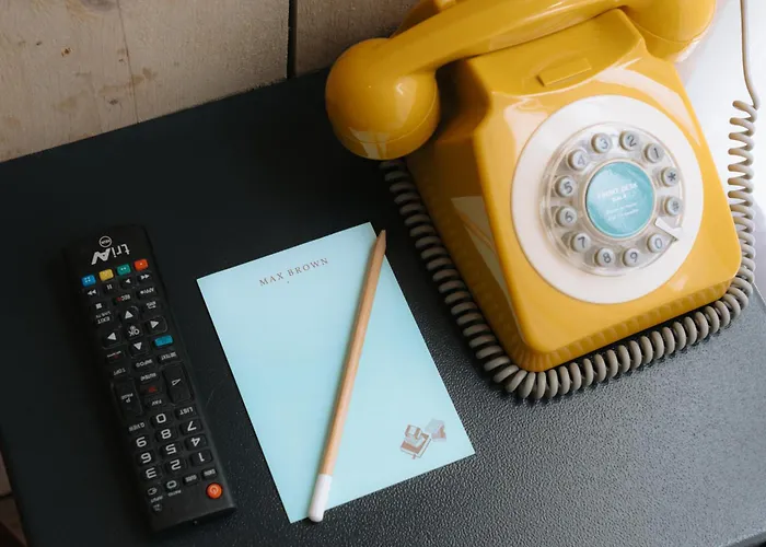 Max Brown Canal District, Part Of Sircle Collection Ámsterdam