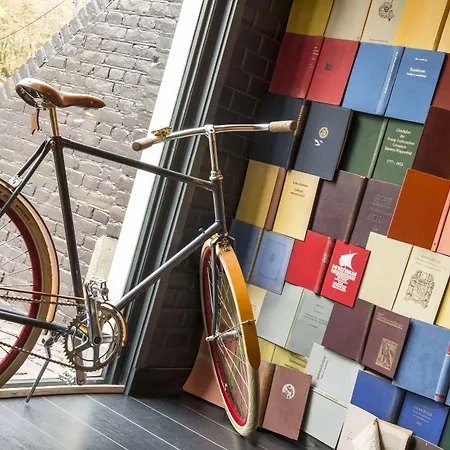 Max Brown Canal District, Part Of Sircle Collection Amsterdam