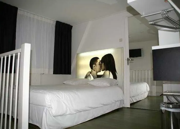 Max Brown Canal District, Part Of Sircle Collection ホテル