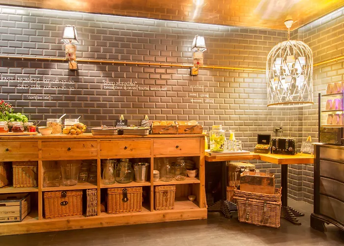 Max Brown Canal District, Part Of Sircle Collection Amsterdam