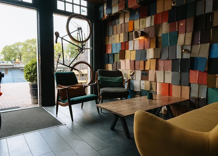 Max Brown Canal District, Part Of Sircle Collection 3*